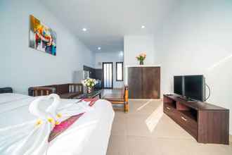 Bedroom 4 Rise Apartment Sanur