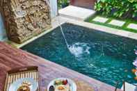 Swimming Pool Canang Gardens