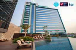  Avenzel Hotel and Convention Cibubur, Rp 2.700.000