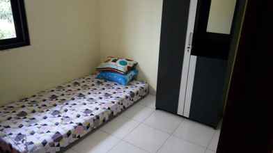 Bedroom 4 Alziqa Guest House Cirebon