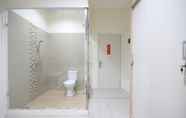 Toilet Kamar 7 Nice Room Salemba