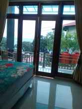 Kamar Tidur 4 Excellent View Rubiah Homestay