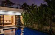 Hồ bơi 2 Rayyan Villa Jimbaran