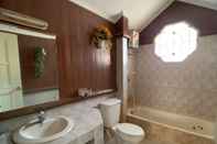 Toilet Kamar MN Villas