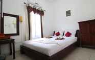 Bedroom 2 D'Java Homestay Monjali 2 By The Grand Java