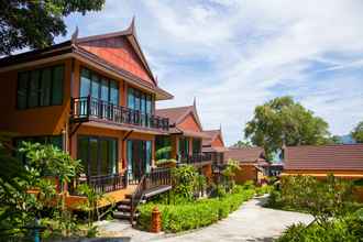 Bangunan 4 Phi Phi Long Beach Resort & Villa