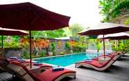 สระว่ายน้ำ 2 Freddies Villas Ubud Bali