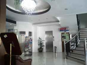 Lobby 4 Check Inn Pension - Dumaguete