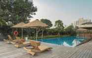 Swimming Pool 7 Veranda Serviced Residence Puri