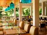 BAR_CAFE_LOUNGE Grand Bleu Ocean View Pool Suite