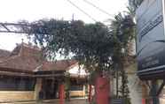 Exterior 6 Purnama Guesthouse