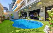 Kolam Renang 6 Noble House 