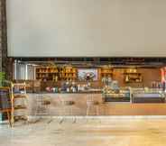 Bar, Cafe and Lounge 3 Morazen Surabaya