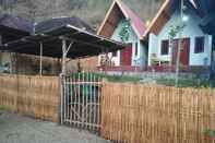 พื้นที่สาธารณะ Putri Nyale Bungalow