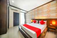 Bedroom Patong City Hometel