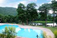 Swimming Pool Aekpailin River Kwai Resort 