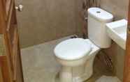 Toilet Kamar 6 Pesona Sambisari 1 Homestay