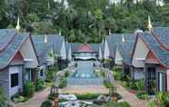 Kolam Renang 3 The Scene Cliff View Villas