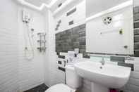 Toilet Kamar Paradise Apartments 4