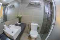 Toilet Kamar Hotel Sin Jo