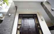 Luar Bangunan 2 Djanuraga House 2