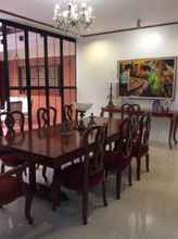 Lobi 4 Casa Roces Bed and Breakfast