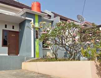 Exterior 2 Rumah Singgah Griya Wisata Kuningan Syariah