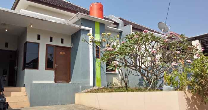 Exterior Rumah Singgah Griya Wisata Kuningan Syariah