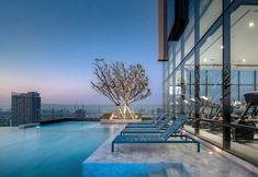 Swimming Pool 2 The Quarter Ari by UHG