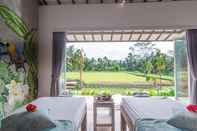 บริการของโรงแรม Daun Lebar Villas