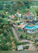 VIEW_ATTRACTIONS de Padi Villa