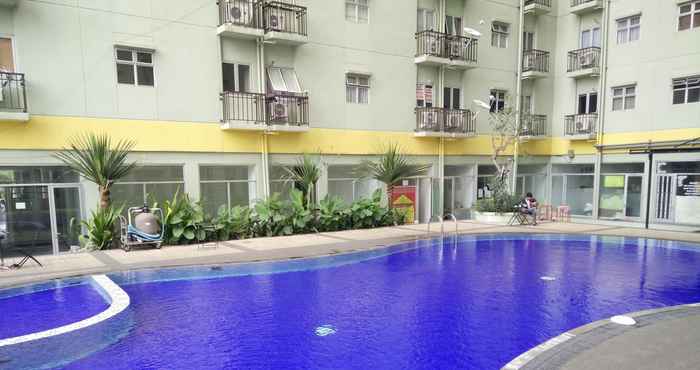 Kolam Renang F&J Room Suites @Metro Apartment