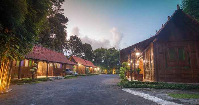 Exterior The Omah Borobudur