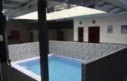 Swimming Pool 6 Villa Al Jud