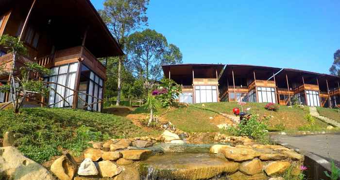 ล็อบบี้ Cottage at Gunung Geulis Camp Area (GGCA)