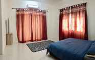 Kamar Tidur 5 Lily Homestay Kangar