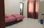 Bedroom 7 Lily Homestay Kangar