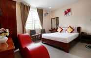 Bedroom 4 Legend Hotel Saigon