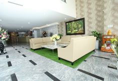Lobby 2 Legend Hotel Saigon