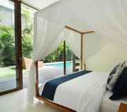 Kamar Tidur 2 Beach Axis Villa, Seminyak