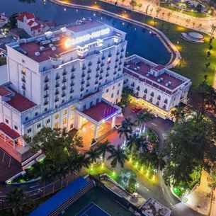Sai Gon Phu Tho Hotel, Rp 769.709