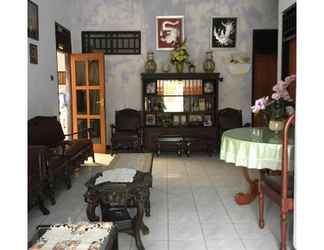 Sảnh chờ 2 Rumah Noe