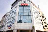 Luar Bangunan Super OYO 447 Comfort Hotel Meru