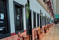 外観 7 Star Suite Hotel