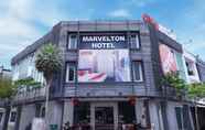 ภายนอกอาคาร 5 OYO 442 Marvelton Hotel