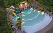 Hồ bơi 5 Centre Point Prime Hotel Pattaya
