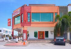 Bangunan 7 Night Queen Hotel