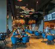 Restoran 4 Luminor Hotel Airport Sidoarjo By WH