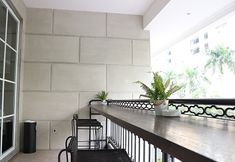 Bar, Cafe and Lounge 7 Hotel Shalva Jakarta