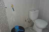 In-room Bathroom Kradenan Homestay